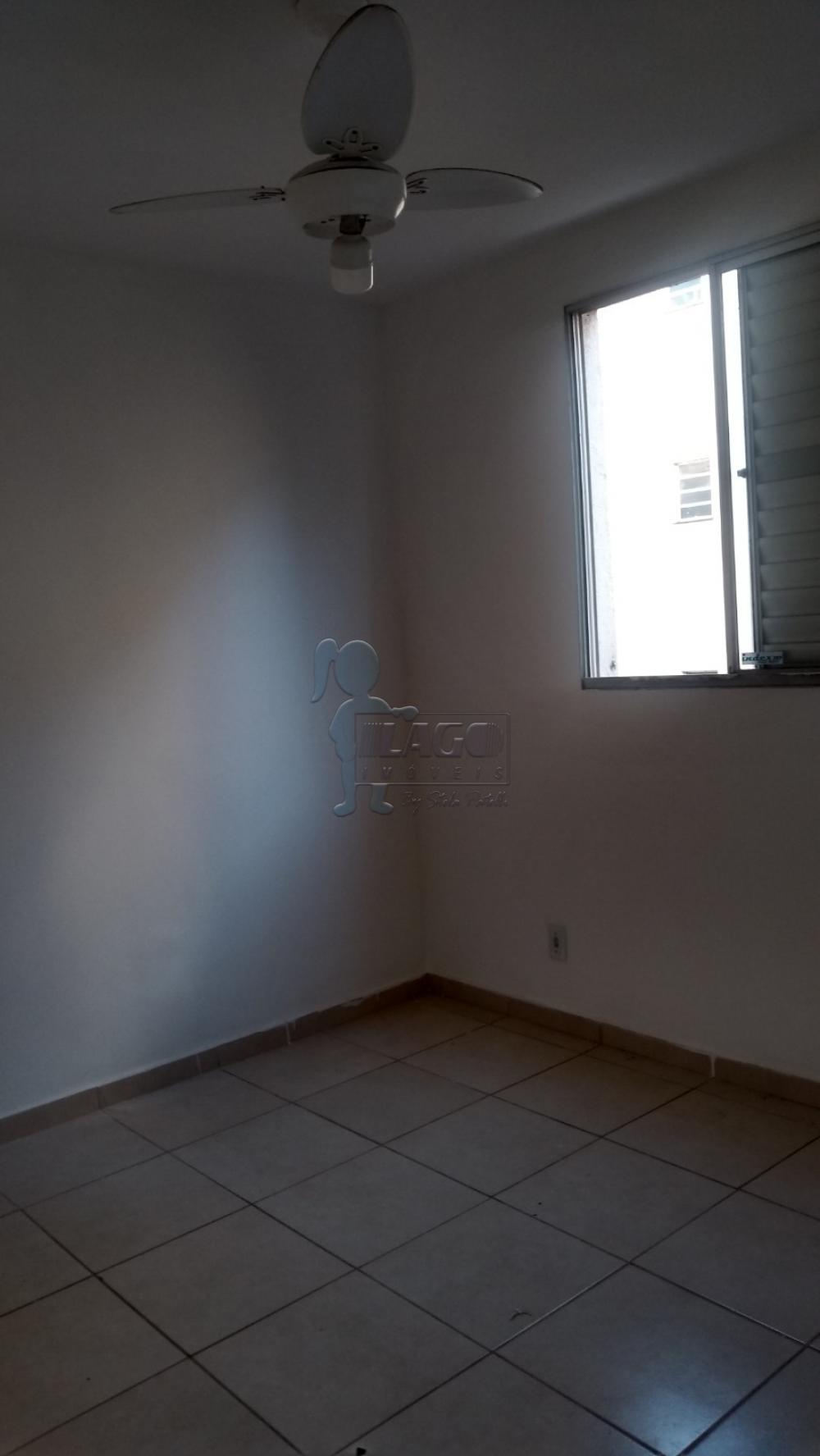 Comprar Apartamentos / Padrão em Ribeirão Preto R$ 165.000,00 - Foto 4