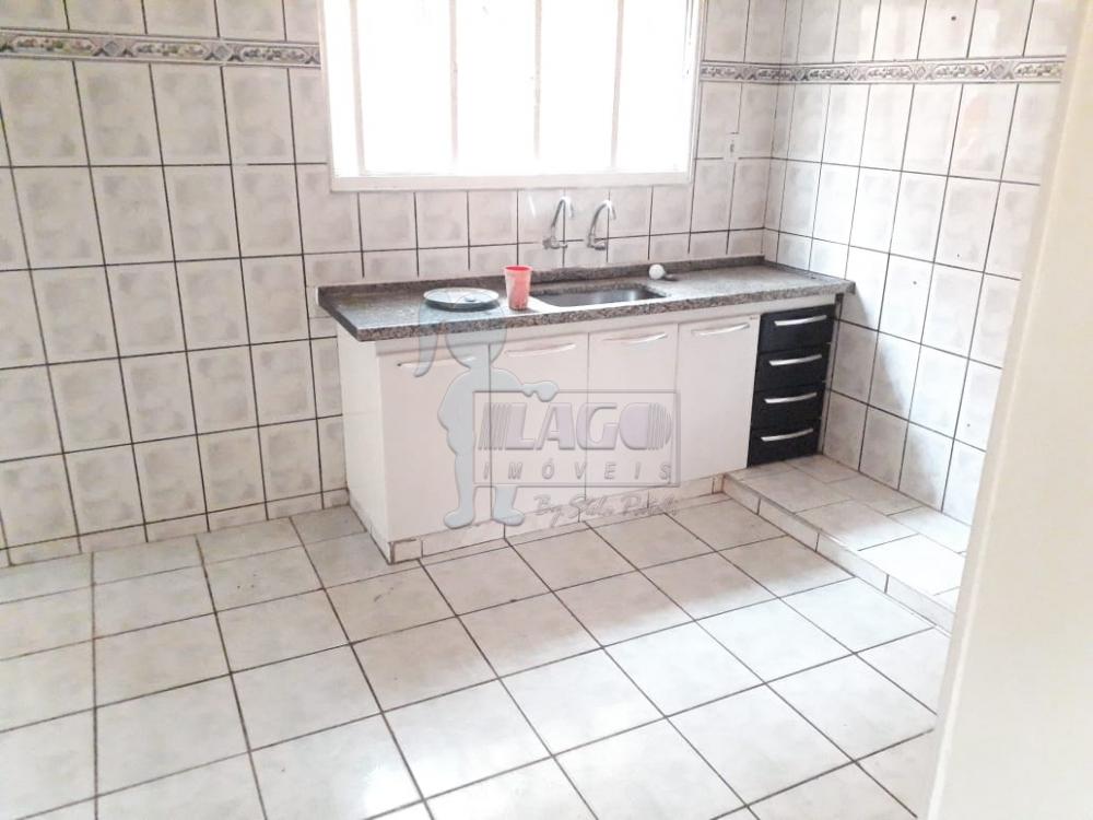 Comprar Casas / Padrão em Ribeirão Preto R$ 265.000,00 - Foto 3