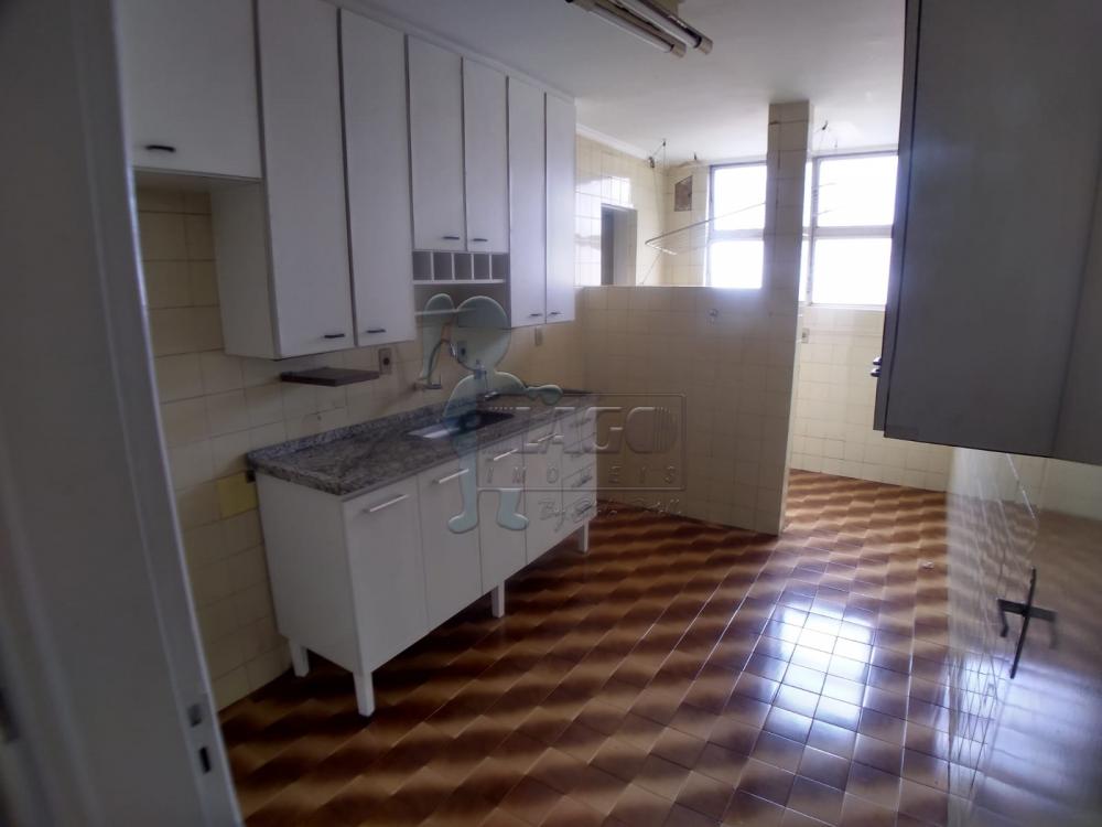 Alugar Apartamentos / Padrão em Ribeirão Preto R$ 800,00 - Foto 4