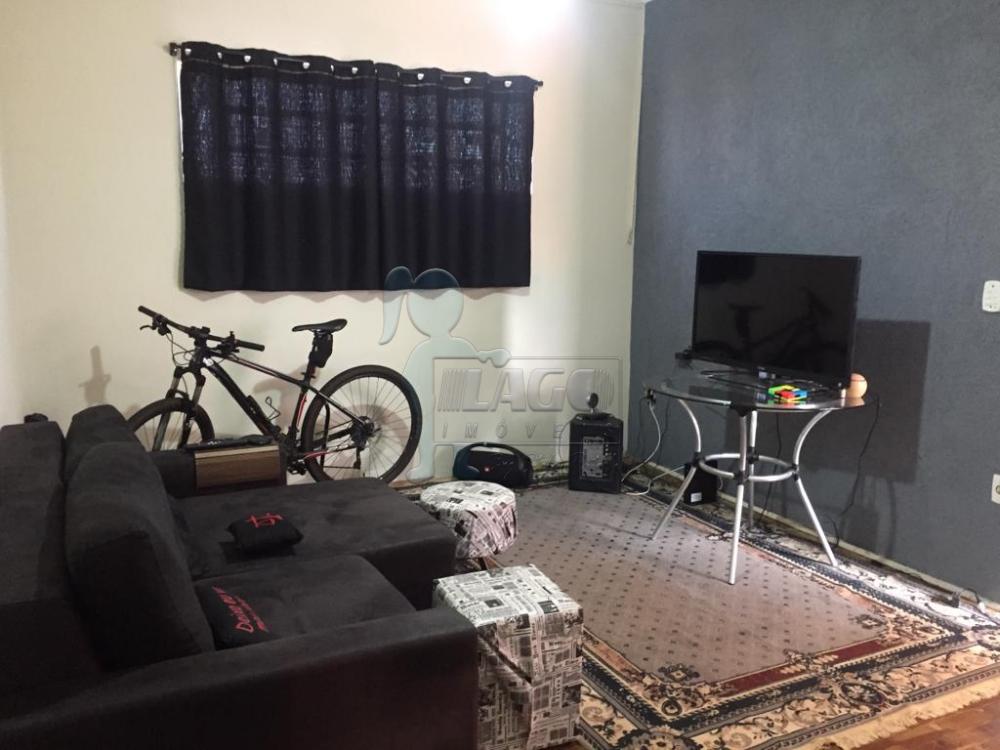 Comprar Casas / Padrão em Ribeirão Preto R$ 330.000,00 - Foto 1