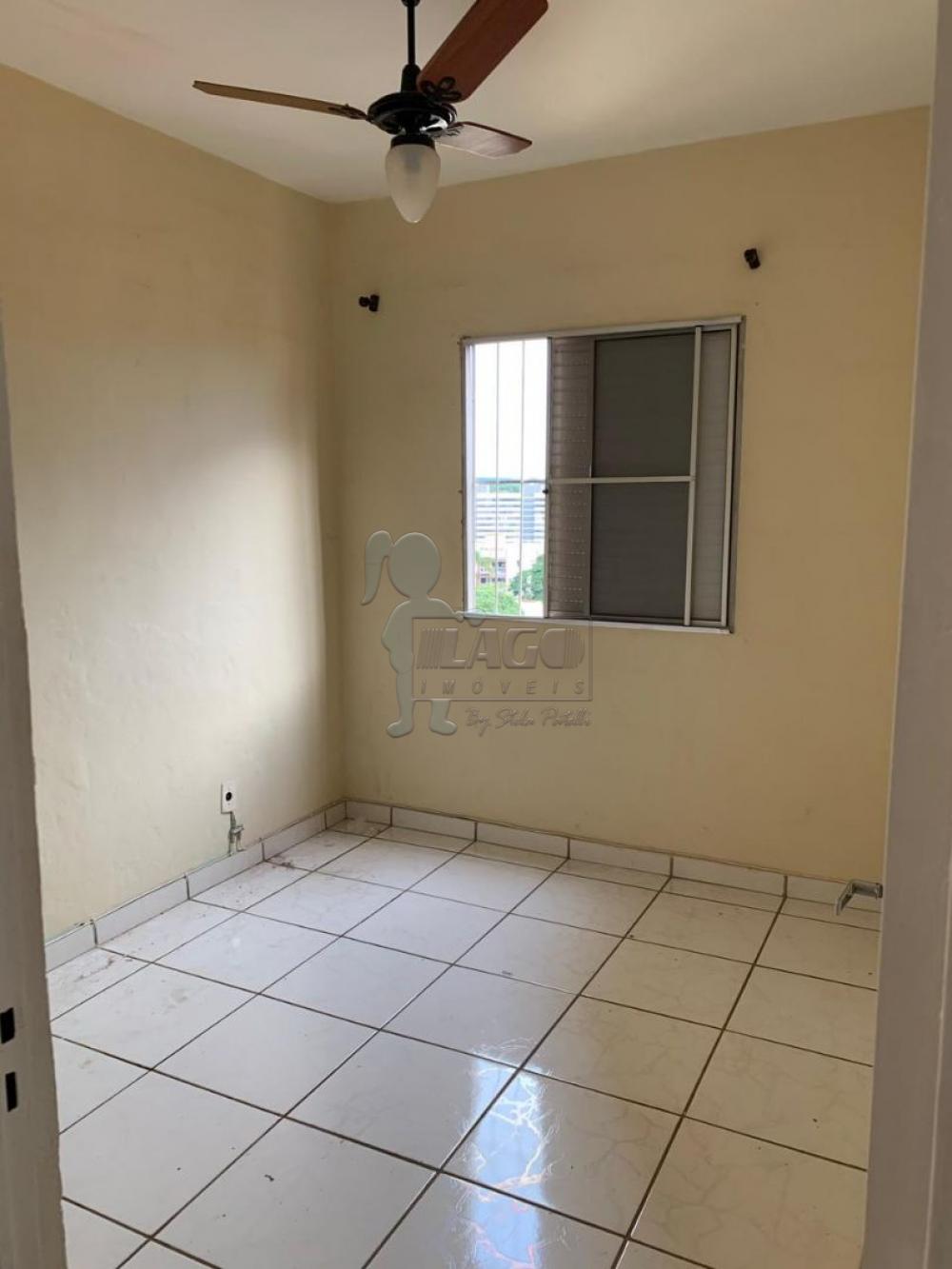 Alugar Apartamentos / Padrão em Ribeirão Preto R$ 950,00 - Foto 4