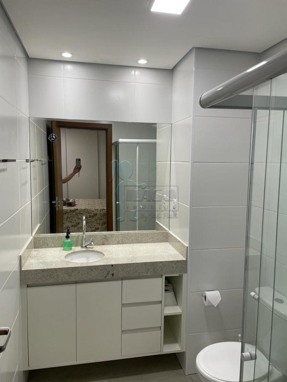 Alugar Apartamento / Padrão em Ribeirão Preto R$ 2.200,00 - Foto 12