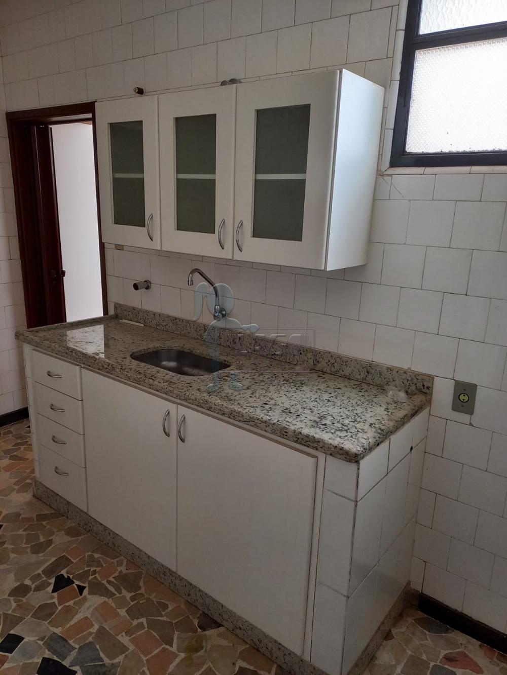 Alugar Apartamentos / Padrão em Ribeirão Preto R$ 800,00 - Foto 5