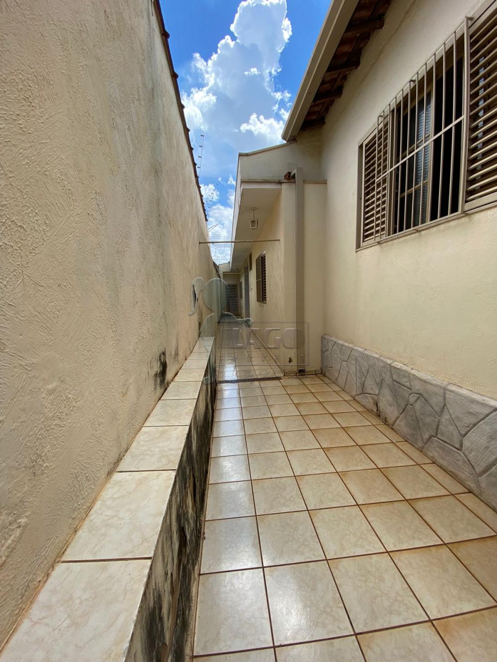 Comprar Casas / Padrão em Ribeirão Preto R$ 330.000,00 - Foto 9