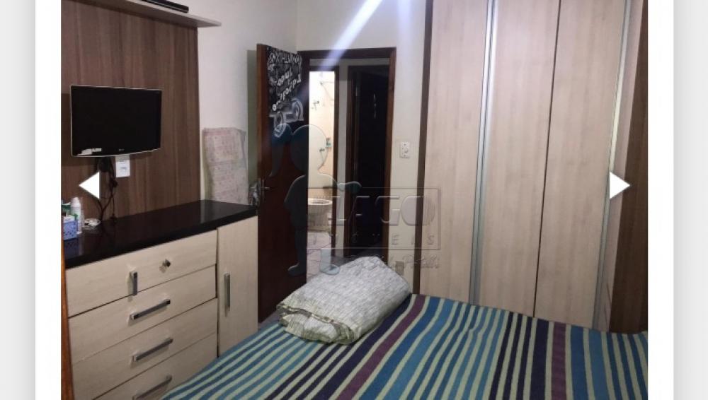 Comprar Apartamentos / Padrão em Ribeirão Preto R$ 230.000,00 - Foto 1