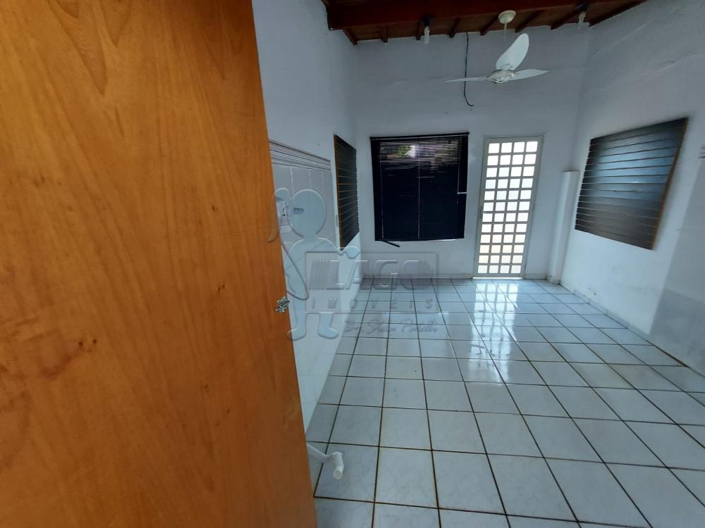 Alugar Casas / Padrão em Ribeirão Preto R$ 3.500,00 - Foto 3