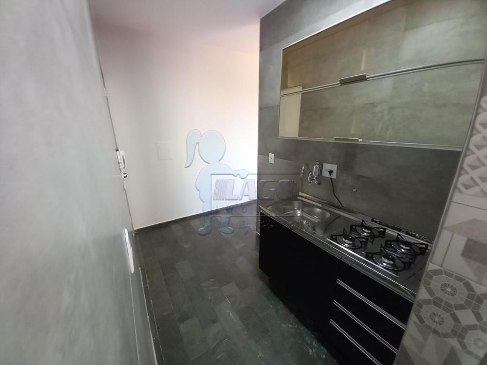 Alugar Apartamentos / Padrão em Ribeirão Preto R$ 1.020,00 - Foto 3