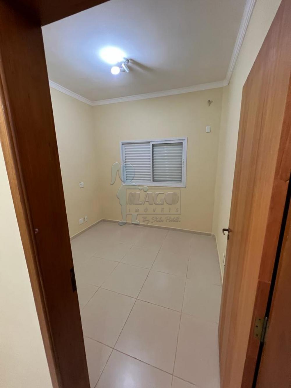 Comprar Apartamentos / Padrão em Ribeirão Preto R$ 240.000,00 - Foto 4