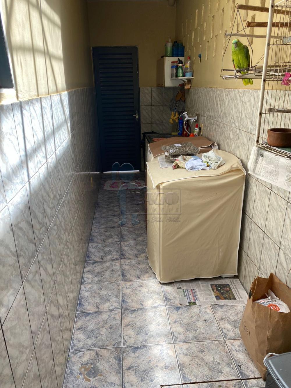 Comprar Casas / Padrão em Ribeirão Preto R$ 275.000,00 - Foto 3