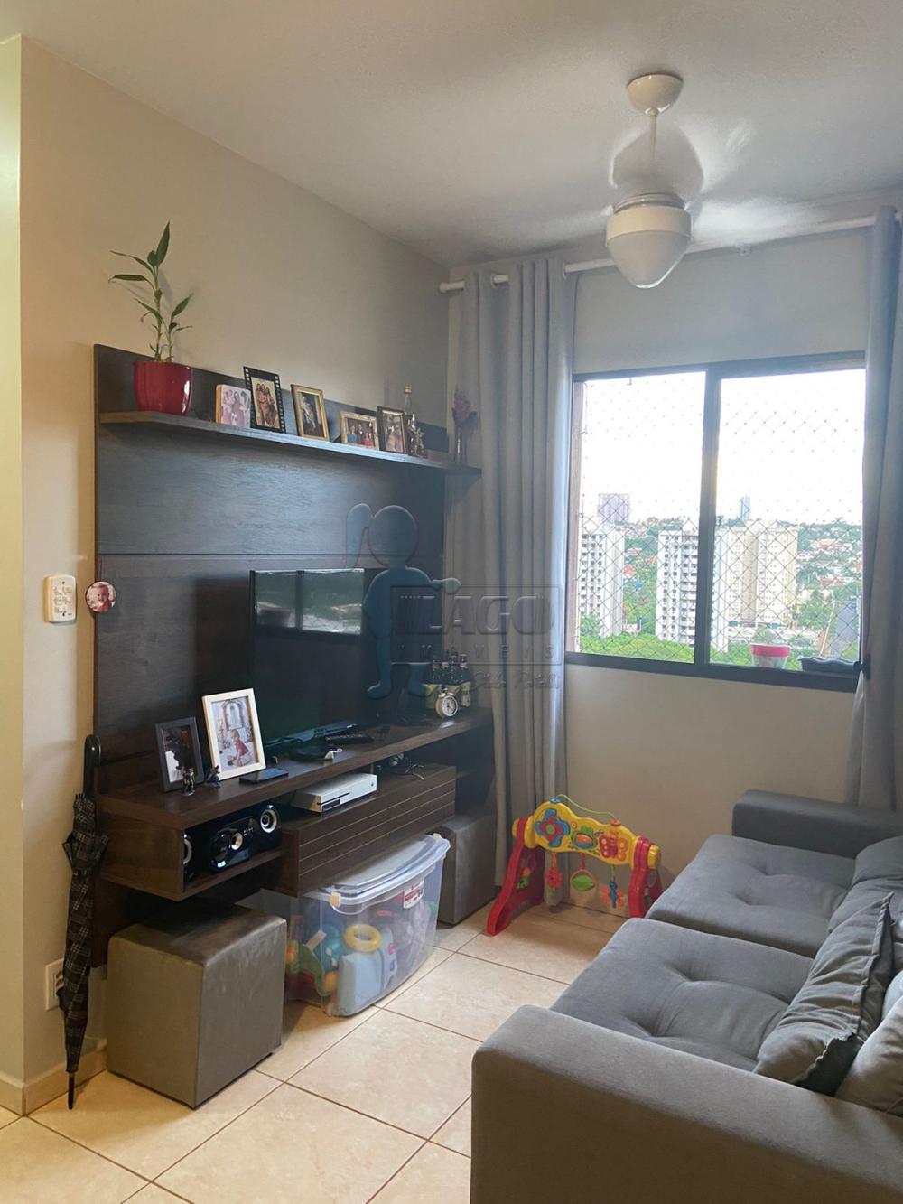 Alugar Apartamentos / Padrão em Ribeirão Preto R$ 800,00 - Foto 2