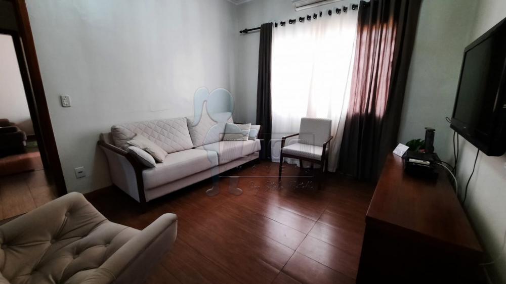 Comprar Casas / Padrão em Ribeirão Preto R$ 750.000,00 - Foto 4