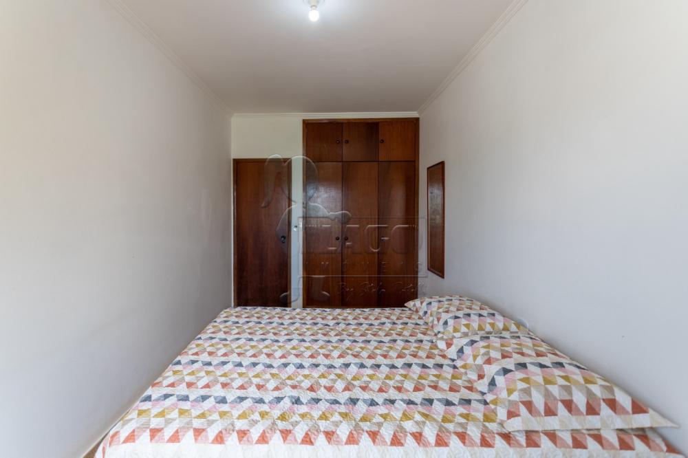 Alugar Apartamentos / Padrão em Ribeirão Preto R$ 1.700,00 - Foto 6