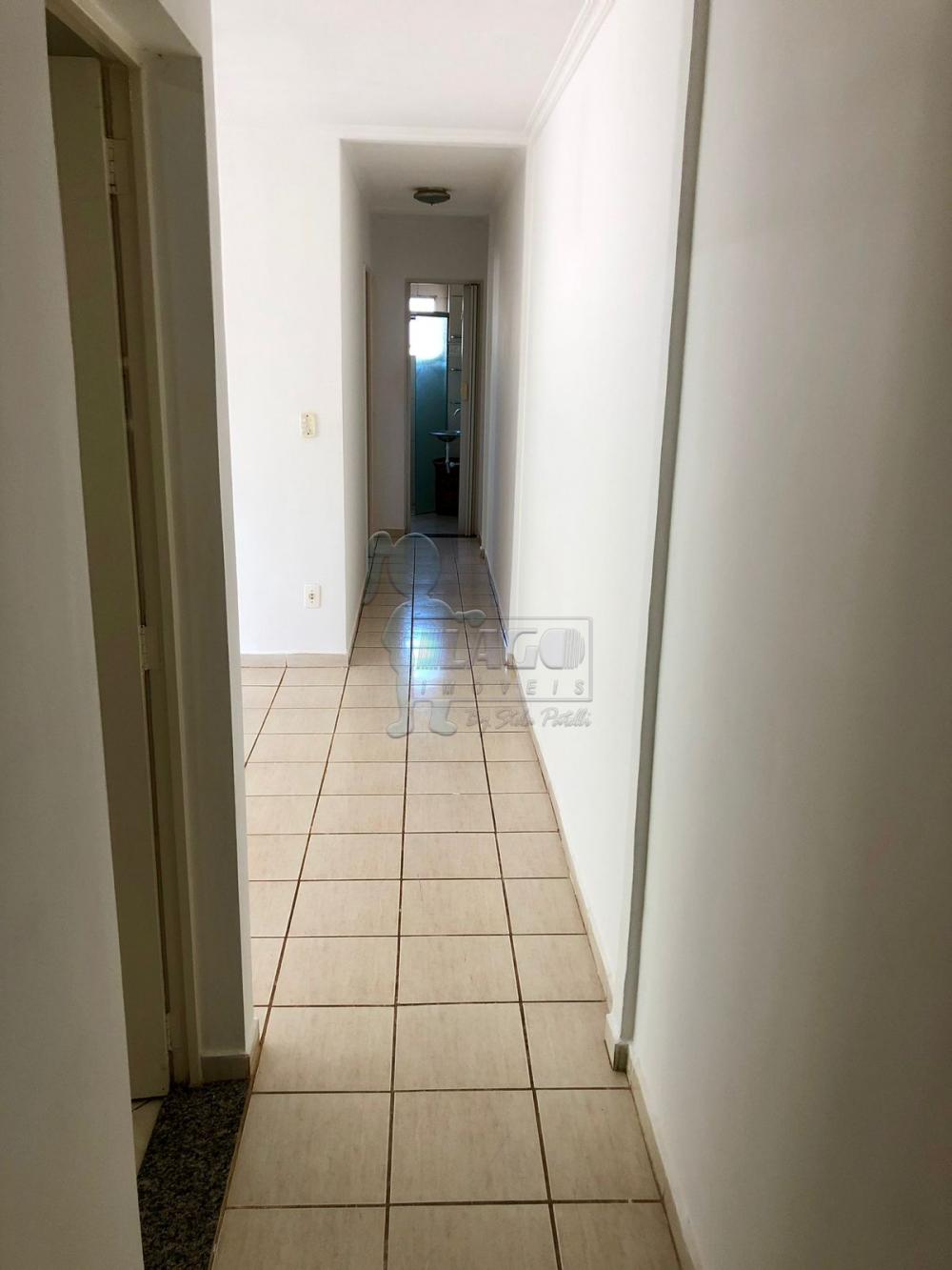 Comprar Apartamentos / Padrão em Ribeirão Preto R$ 160.000,00 - Foto 2