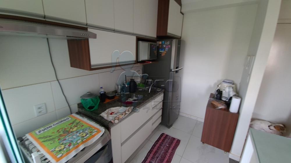 Comprar Apartamentos / Padrão em Ribeirão Preto R$ 210.000,00 - Foto 4