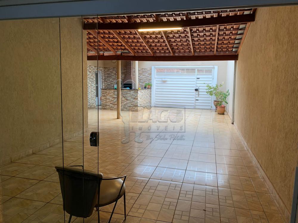 Comprar Casas / Padrão em Ribeirão Preto R$ 371.000,00 - Foto 1