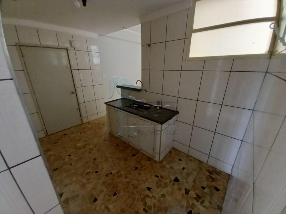 Alugar Apartamentos / Padrão em Ribeirão Preto R$ 780,00 - Foto 3