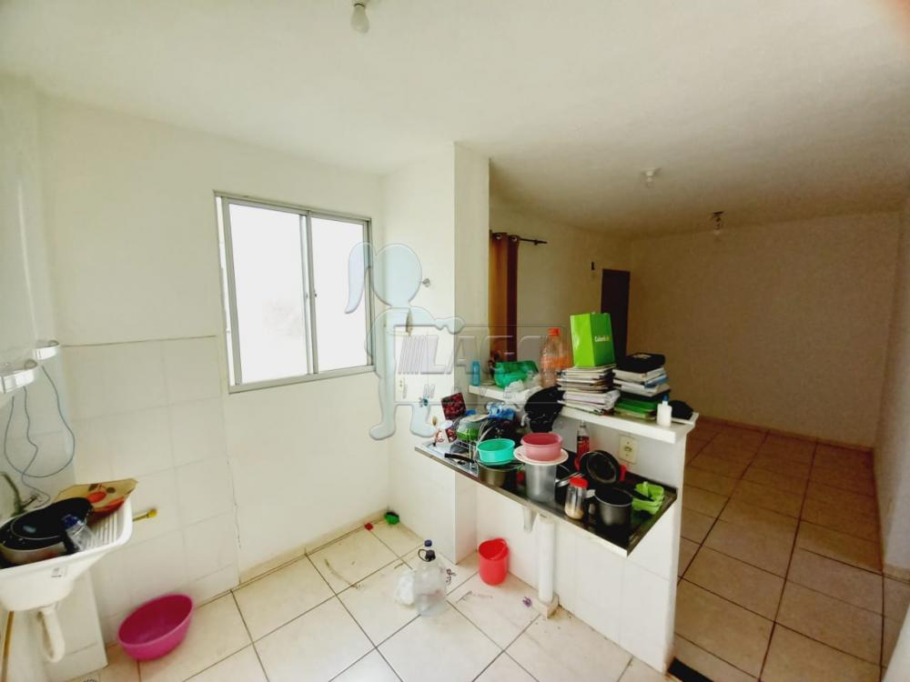 Alugar Apartamentos / Padrão em Ribeirão Preto R$ 800,00 - Foto 6