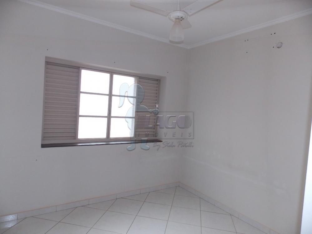 Alugar Apartamentos / Padrão em Ribeirão Preto R$ 1.200,00 - Foto 4