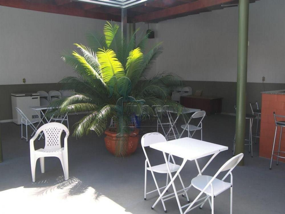 Alugar Casas / Padrão em Ribeirão Preto R$ 1.700,00 - Foto 13