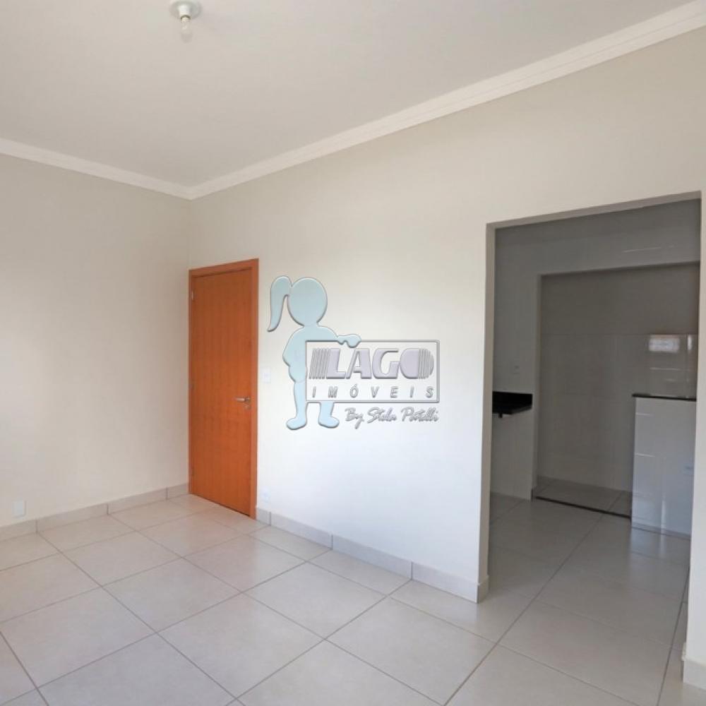 Alugar Apartamentos / Padrão em Ribeirão Preto R$ 1.250,00 - Foto 4