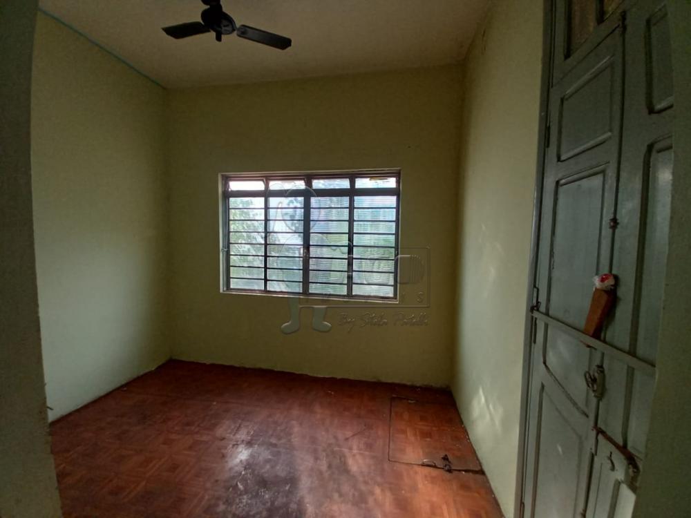 Alugar Casas / Padrão em Ribeirão Preto R$ 750,00 - Foto 3