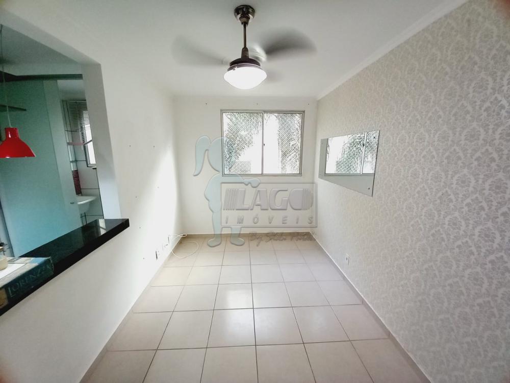 Alugar Apartamentos / Padrão em Ribeirão Preto R$ 900,00 - Foto 1