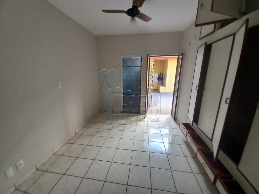 Alugar Apartamentos / Padrão em Ribeirão Preto R$ 1.150,00 - Foto 11