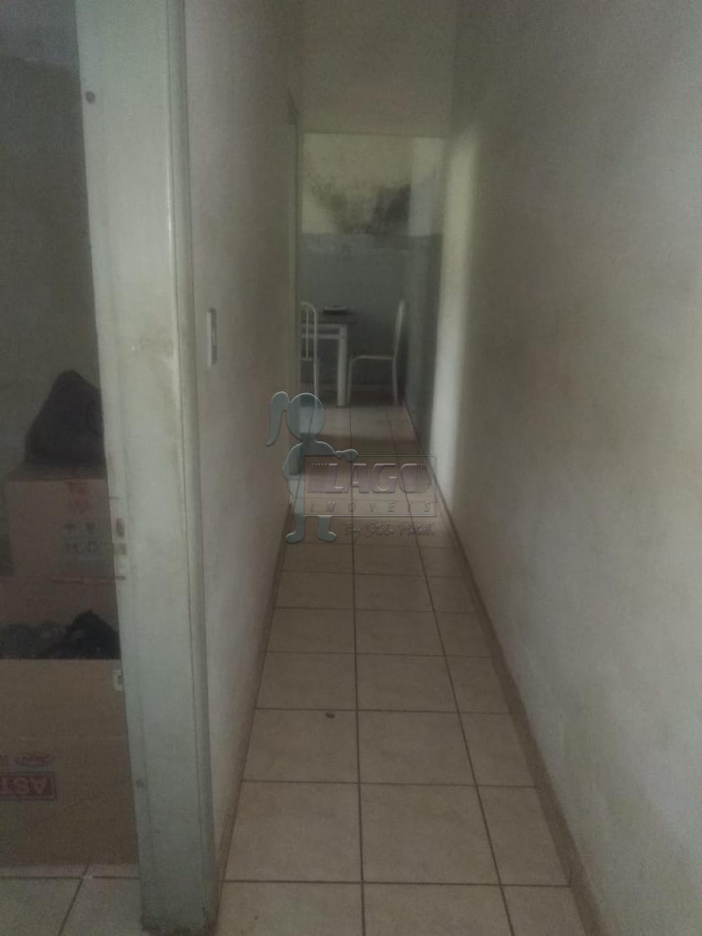 Comprar Casas / Padrão em Ribeirão Preto R$ 182.000,00 - Foto 3