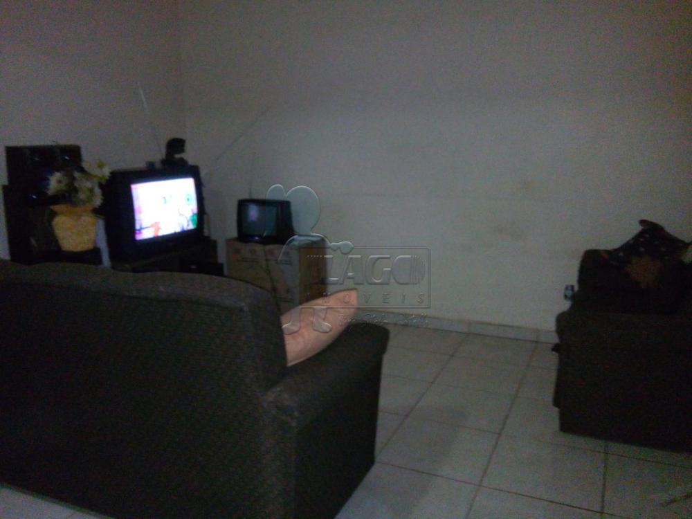 Comprar Casas / Padrão em Ribeirão Preto R$ 250.000,00 - Foto 1