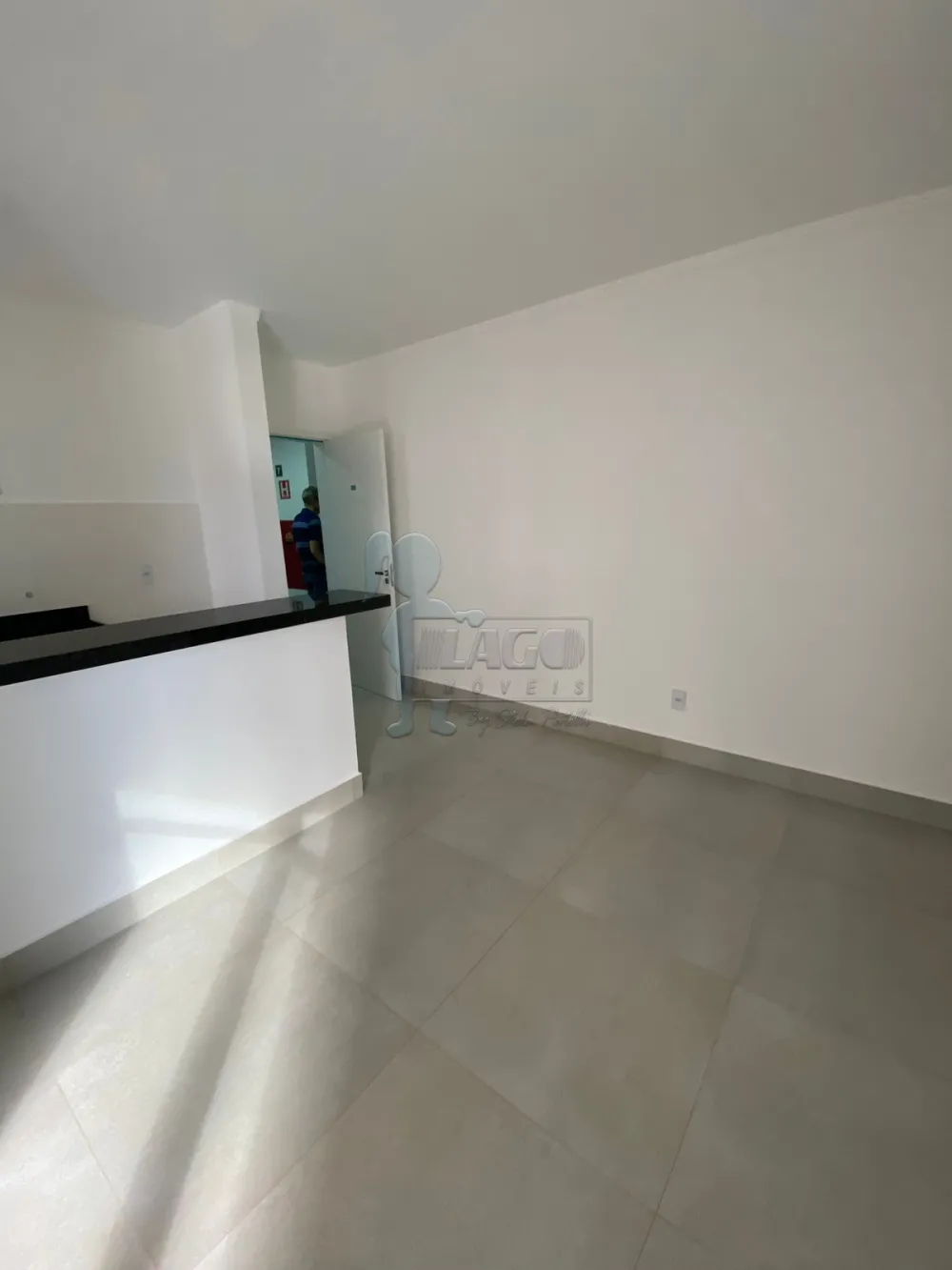 Comprar Apartamentos / Padrão em Ribeirão Preto R$ 385.000,00 - Foto 4