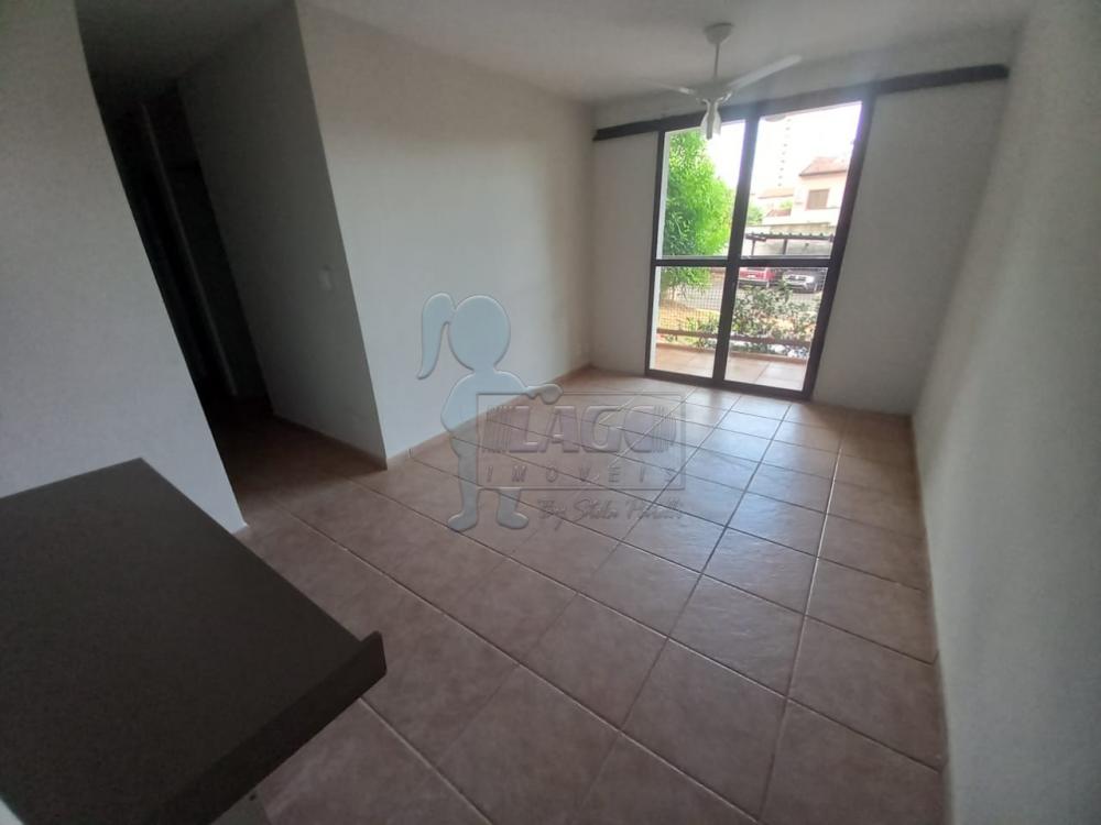 Alugar Apartamentos / Padrão em Ribeirão Preto R$ 950,00 - Foto 1