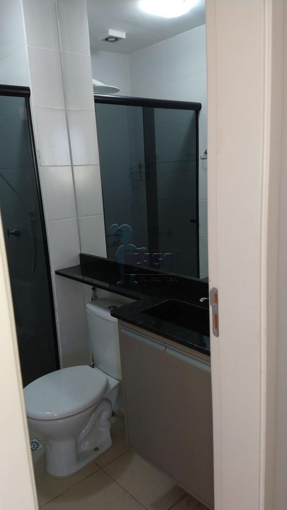 Alugar Apartamentos / Padrão em Ribeirão Preto R$ 950,00 - Foto 3