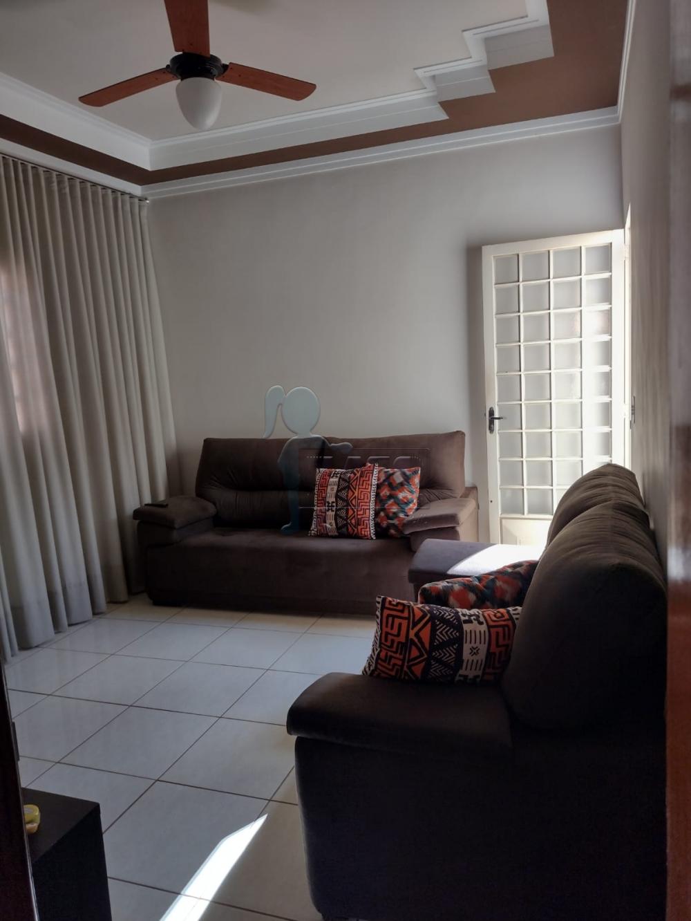 Comprar Casas / Padrão em Jardinópolis R$ 225.000,00 - Foto 1