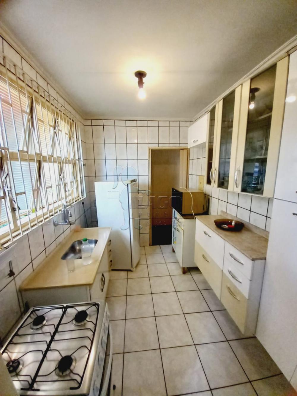 Comprar Apartamentos / Padrão em Ribeirão Preto R$ 160.000,00 - Foto 5