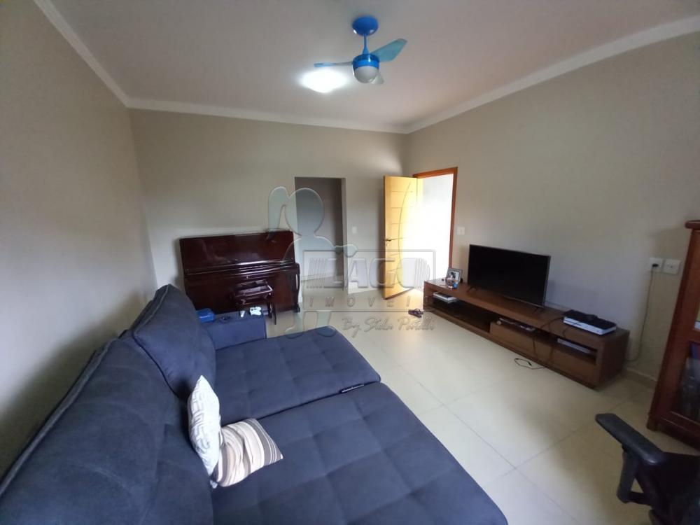 Comprar Casas / Padrão em Ribeirão Preto R$ 850.000,00 - Foto 5