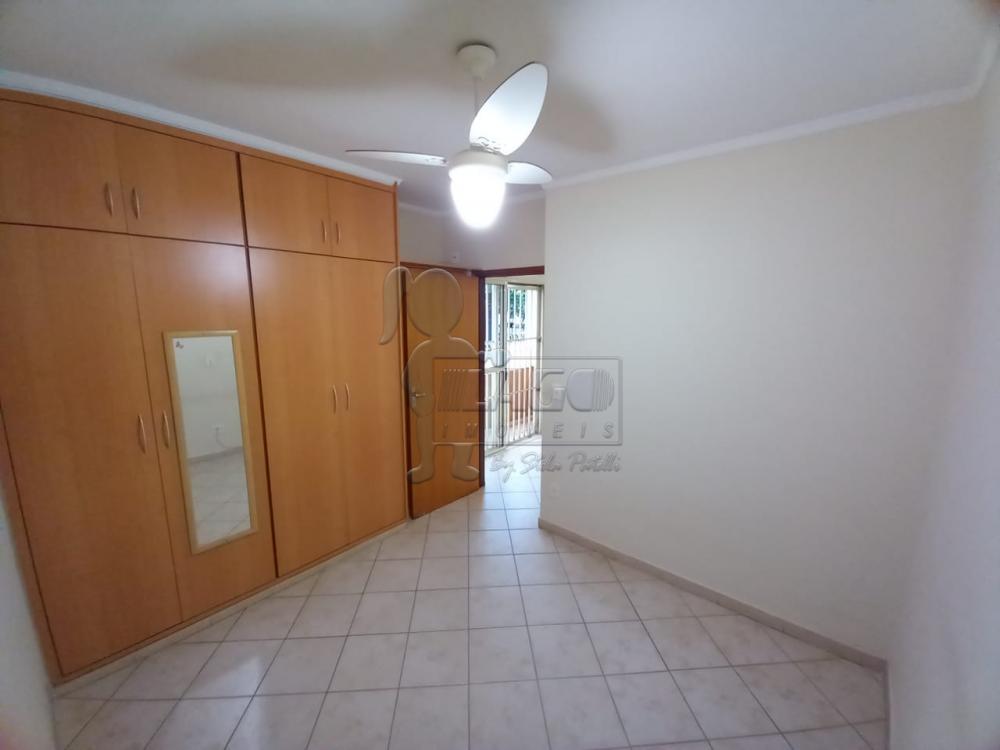 Alugar Apartamentos / Padrão em Ribeirão Preto R$ 750,00 - Foto 4