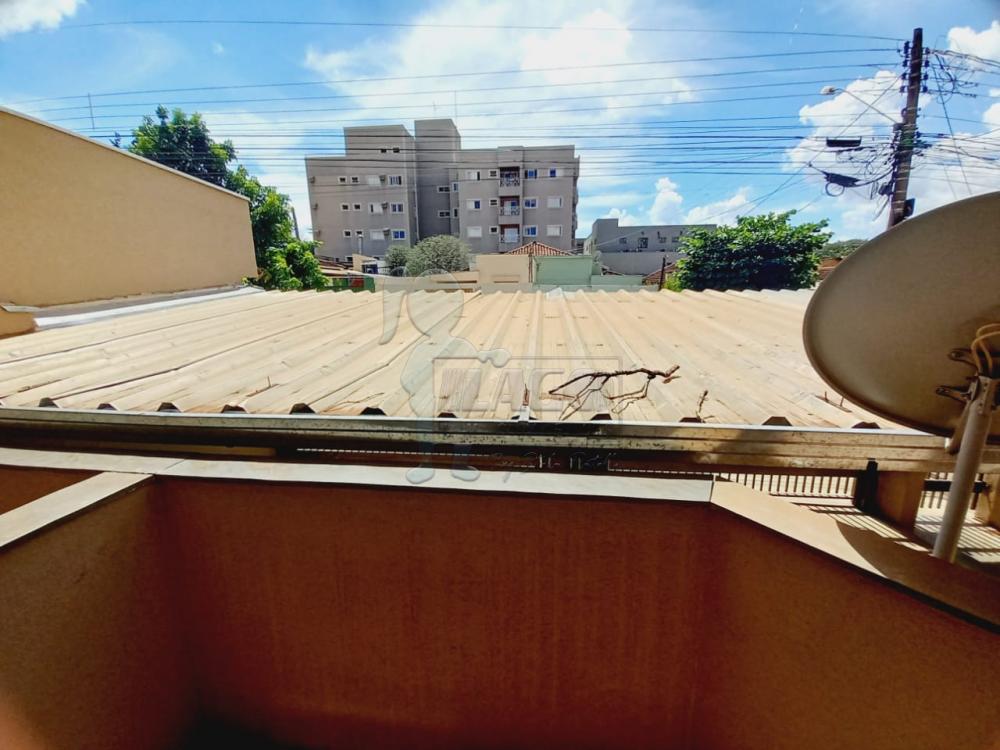 Alugar Apartamentos / Padrão em Ribeirão Preto R$ 1.700,00 - Foto 3