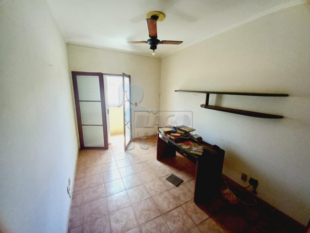 Alugar Apartamentos / Padrão em Ribeirão Preto R$ 1.700,00 - Foto 5