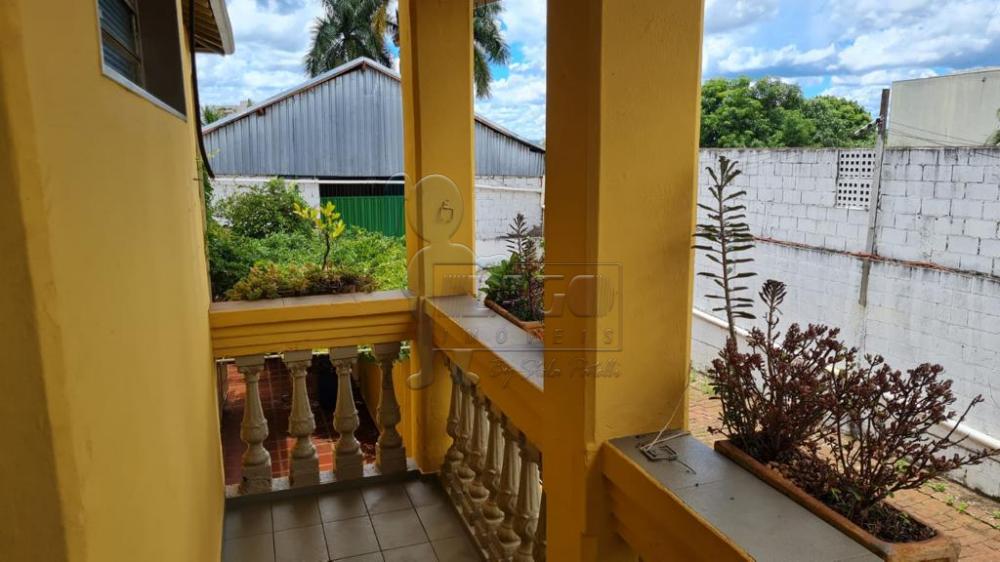 Alugar Casas / Padrão em Ribeirão Preto R$ 1.600,00 - Foto 3