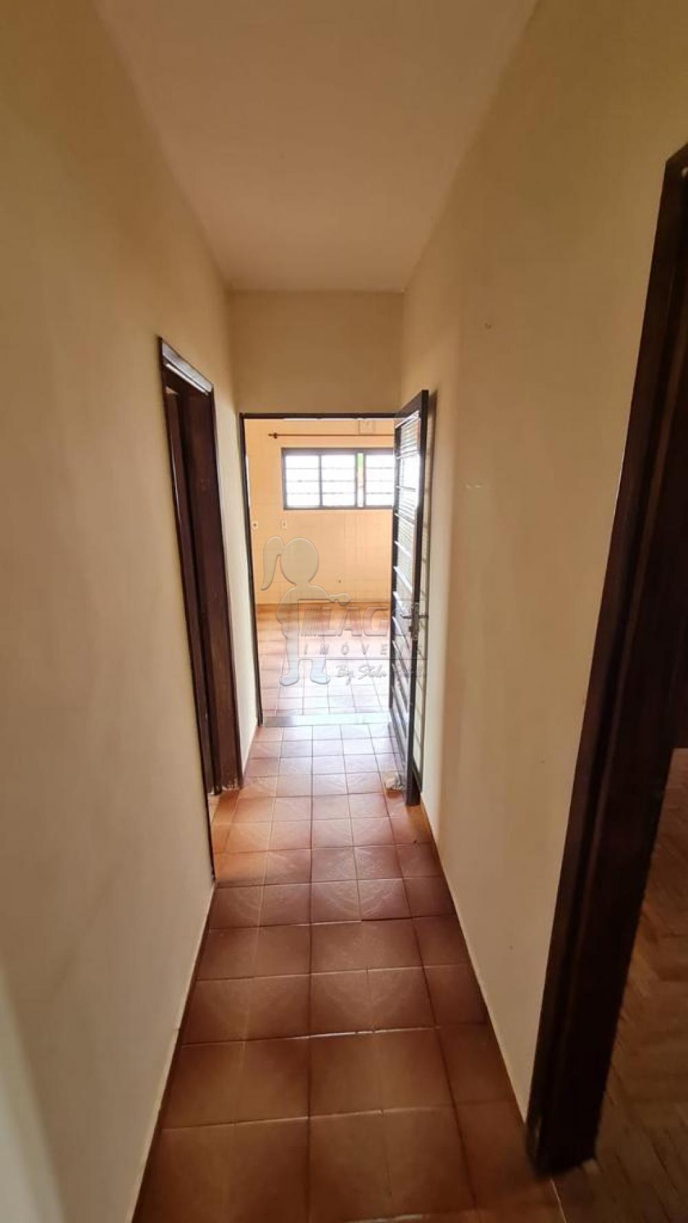 Alugar Casas / Padrão em Ribeirão Preto R$ 1.600,00 - Foto 14