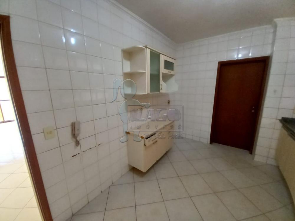 Alugar Apartamentos / Padrão em Ribeirão Preto R$ 1.300,00 - Foto 9