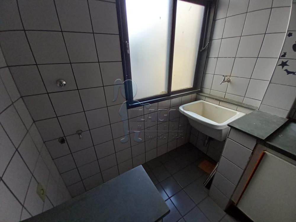 Alugar Apartamentos / Padrão em Ribeirão Preto R$ 900,00 - Foto 12