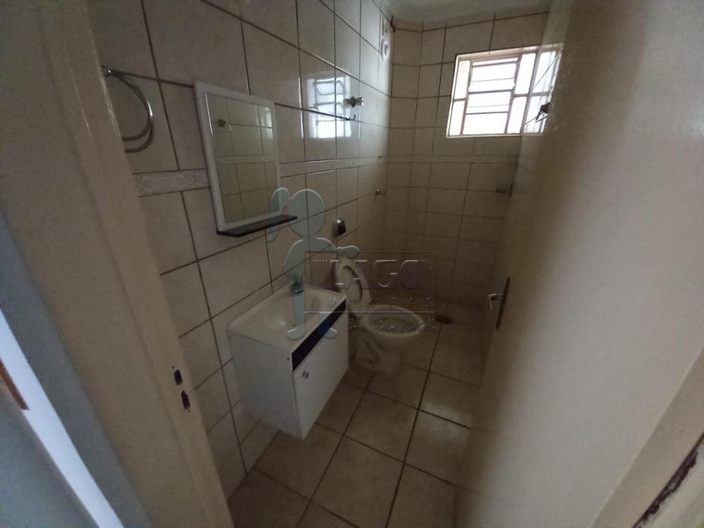 Alugar Apartamentos / Padrão em Ribeirão Preto R$ 1.250,00 - Foto 4