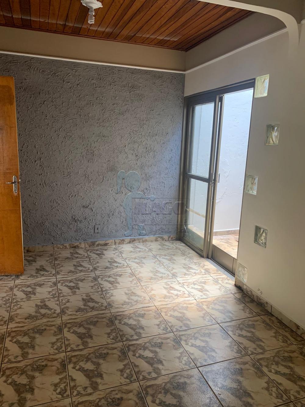 Comprar Casas / Padrão em Ribeirão Preto R$ 295.000,00 - Foto 3