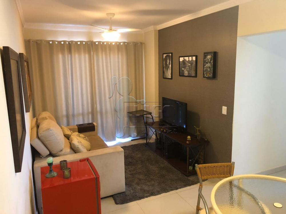 Alugar Apartamentos / Padrão em Ribeirão Preto R$ 1.900,00 - Foto 1