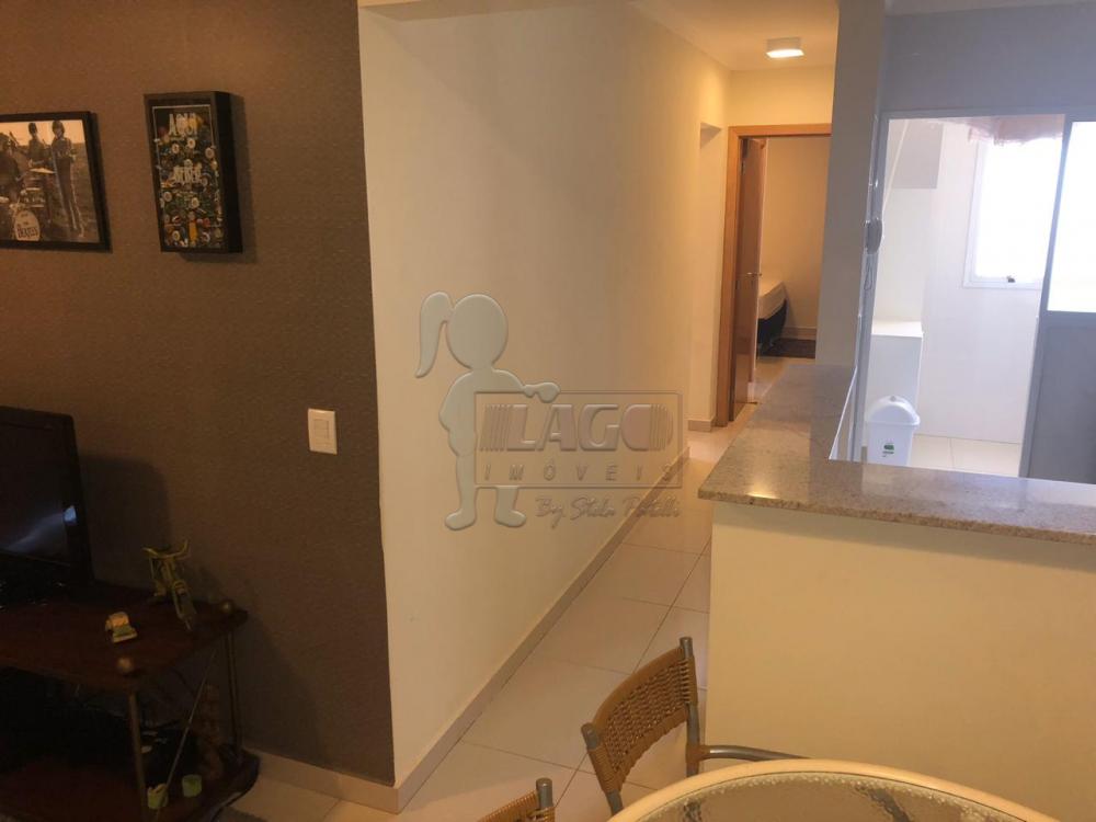 Alugar Apartamentos / Padrão em Ribeirão Preto R$ 1.900,00 - Foto 4