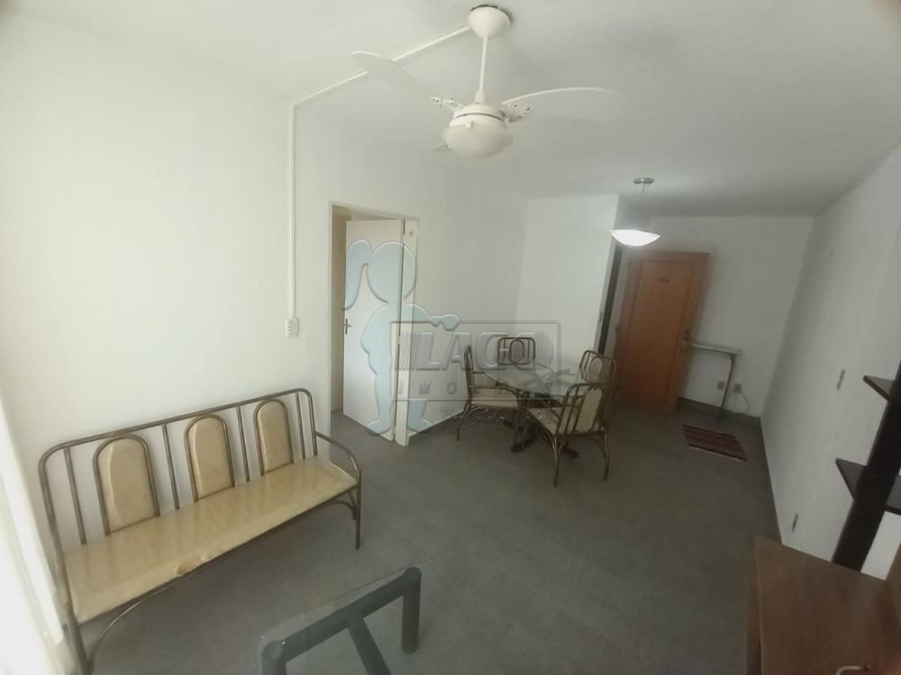 Alugar Apartamentos / Padrão em Ribeirão Preto R$ 850,00 - Foto 2