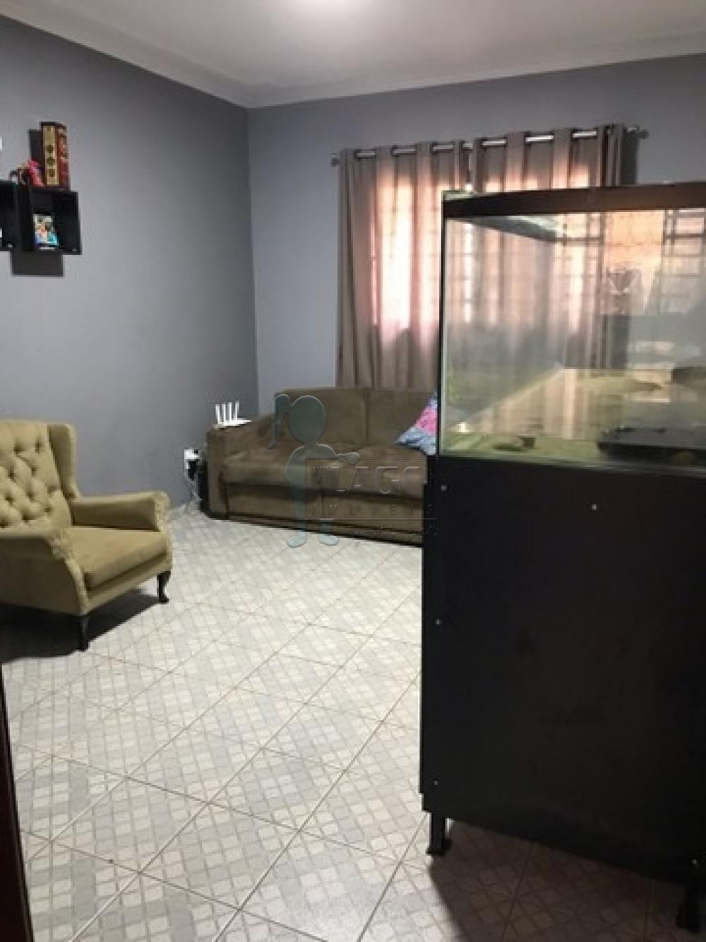 Comprar Apartamentos / Padrão em Ribeirão Preto R$ 220.000,00 - Foto 1