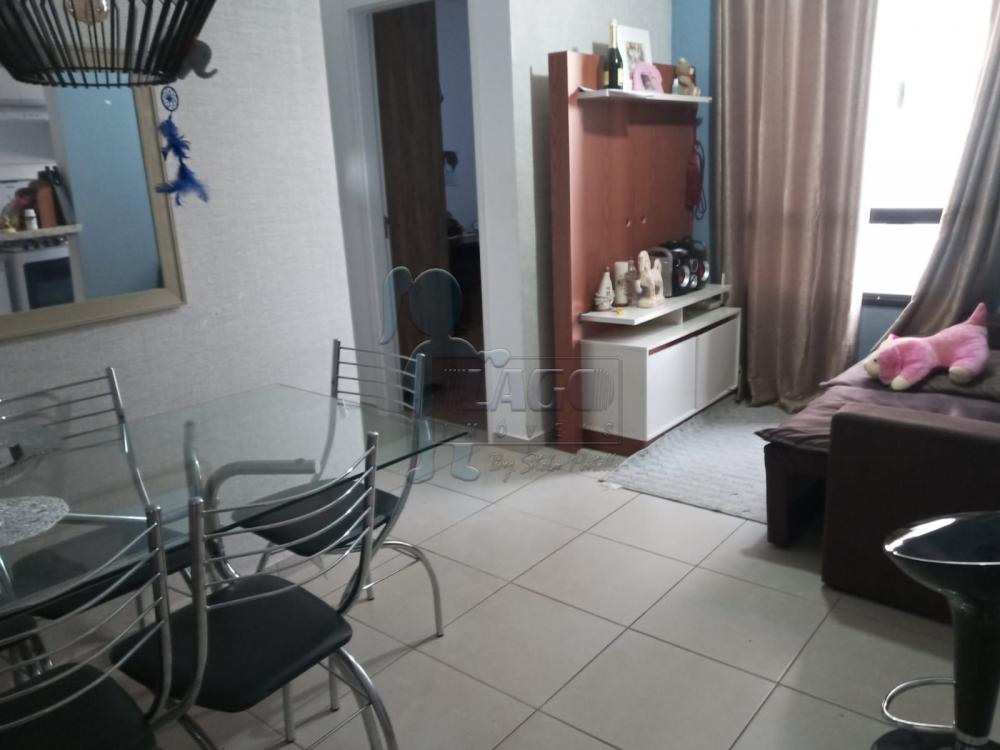 Comprar Apartamentos / Padrão em Ribeirão Preto R$ 265.000,00 - Foto 1