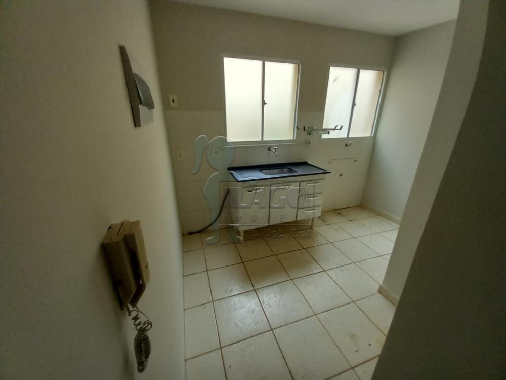 Alugar Apartamentos / Padrão em Ribeirão Preto R$ 605,00 - Foto 5